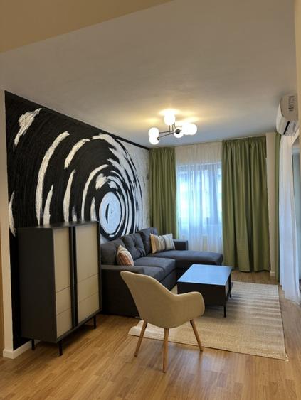 Apartament cu 2 camere semidecomandat în Mărăști