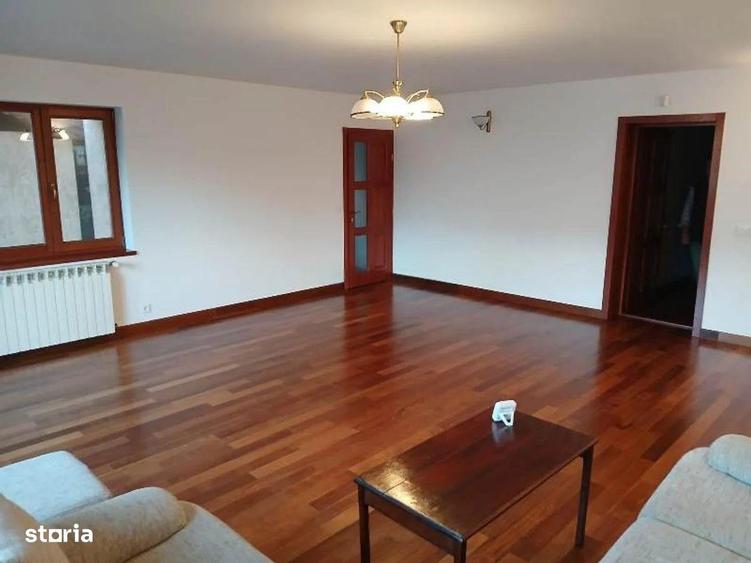 Casă cu 5 camere cu Canalizare în Giurgiului