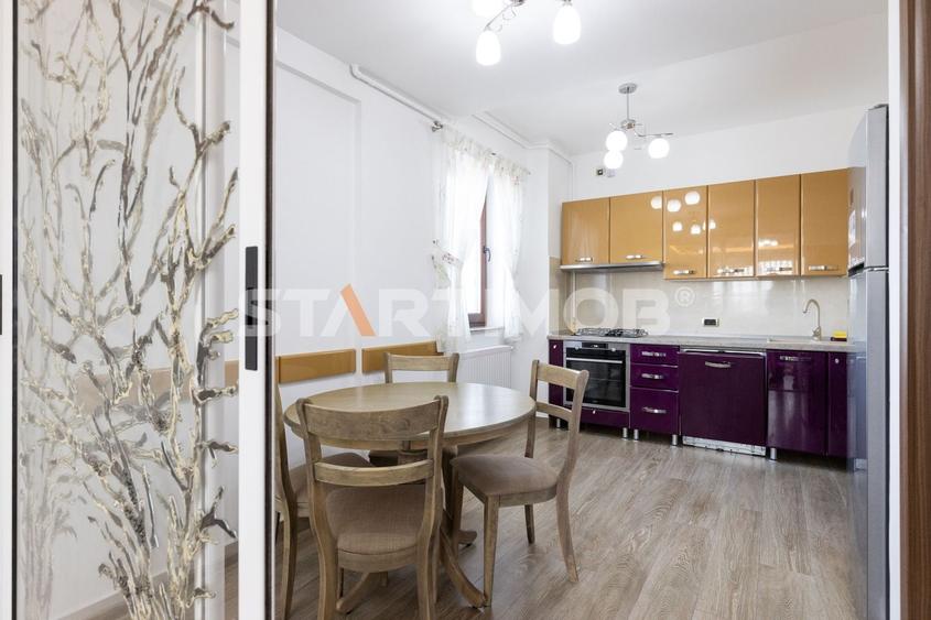 Apartament cu 3 camere decomandat, mobilat în Tractorul