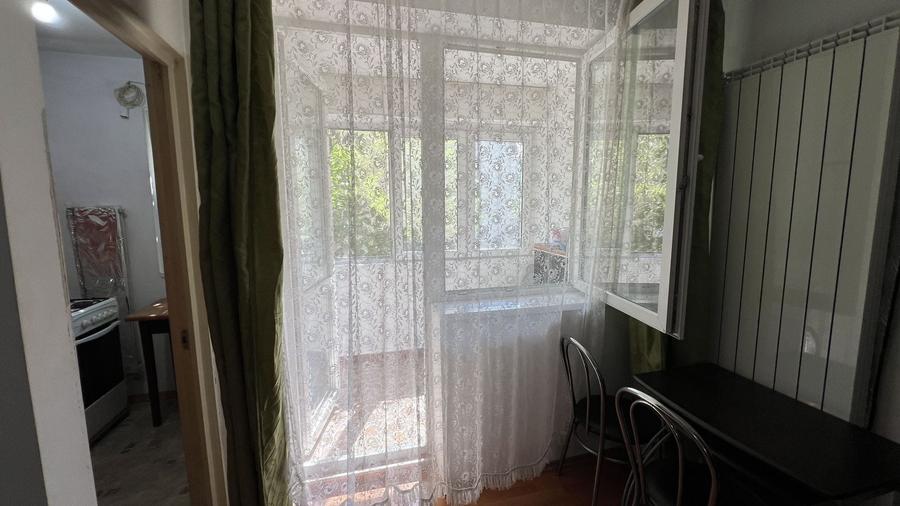 Garsoniera la 2 minute de metrou Lujerului, Militari - 6