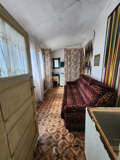 Casă individuală cu 3 camere cu Teren 5755 Mp în Gârnic