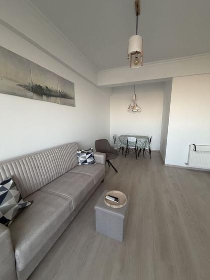 Apartament cu 2 camere decomandat în Exterior Vest