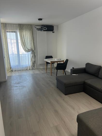 Apartament cu 2 camere decomandat în Colentina