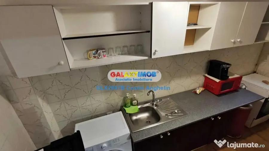 Casă cu 6 camere cu Teren 165 Mp în Decebal