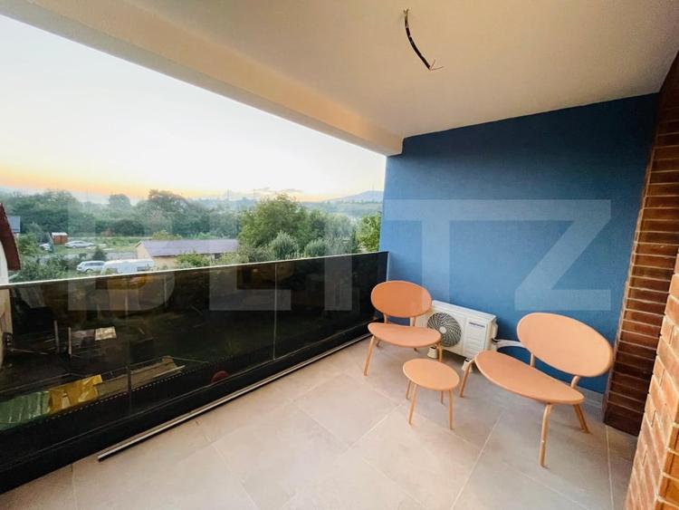 Apartament cu 2 camere semidecomandat, mobilat în Florești