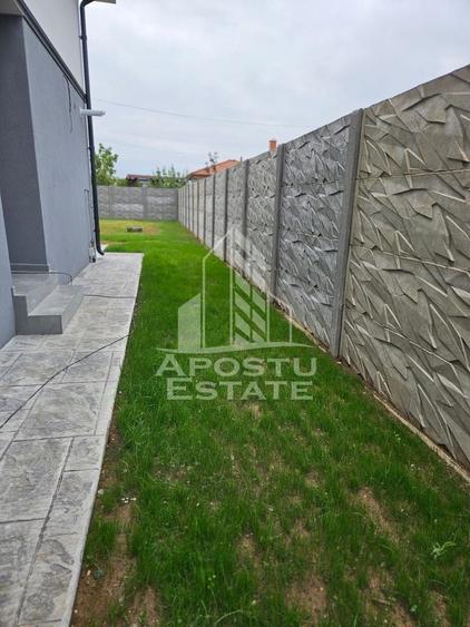 Duplex cu 3 camere cu Canalizare în Giarmata-Vii