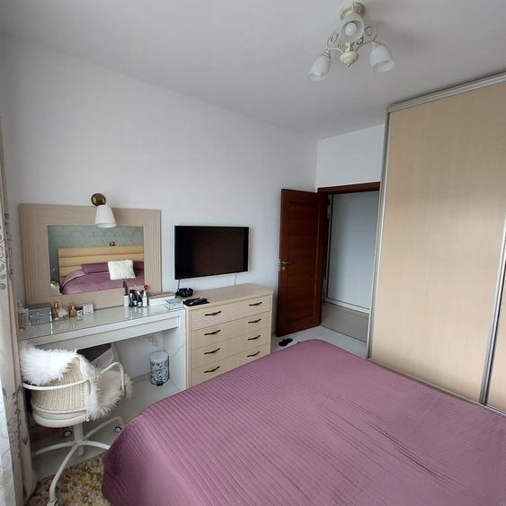 Plaza, Lujerului, inchiriez apartament 2 camere - 5