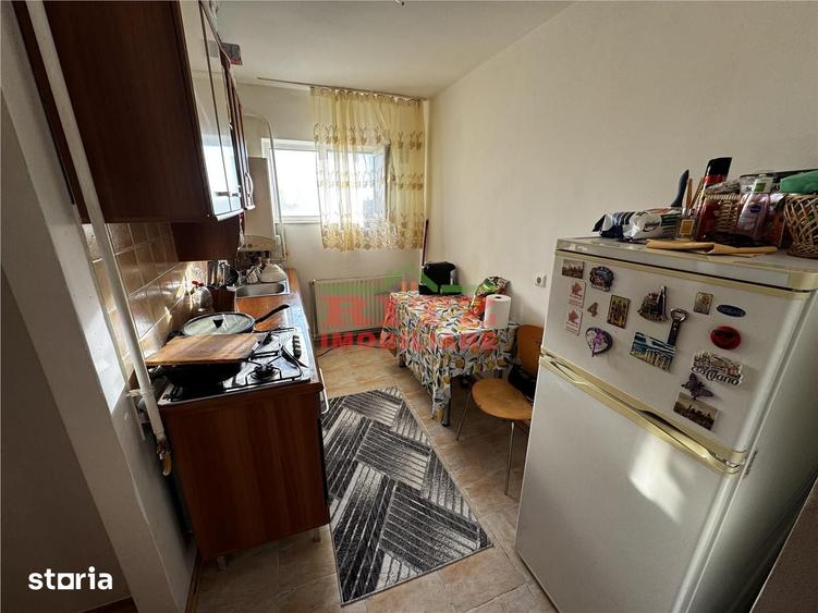 Nou! Ap. 2 cam., mob. si utilat, et. 7, zona ACR! - 7