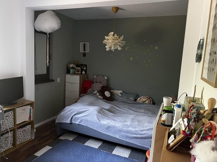 Casă cu 6 camere cu Teren 700 Mp în Corbeanca