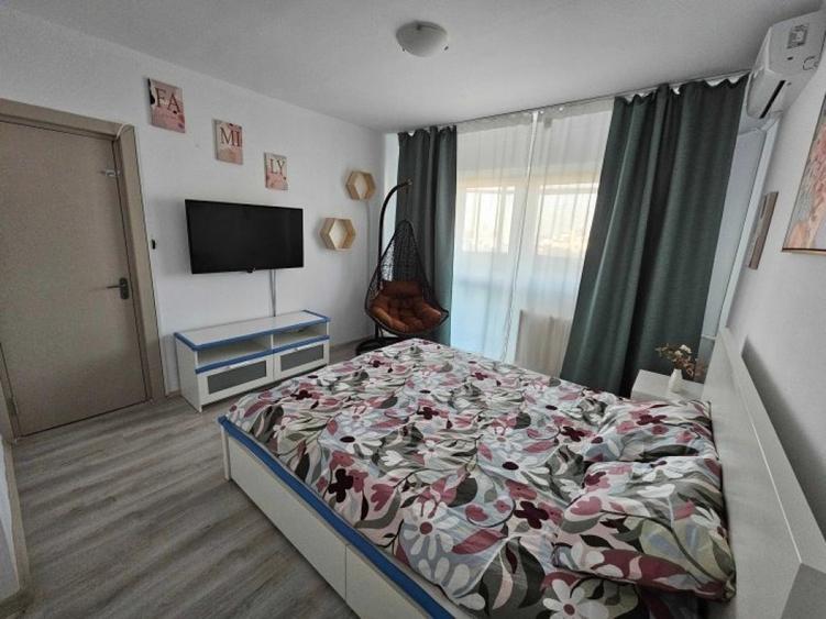 Apartament cu 3 camere decomandat în Decebal