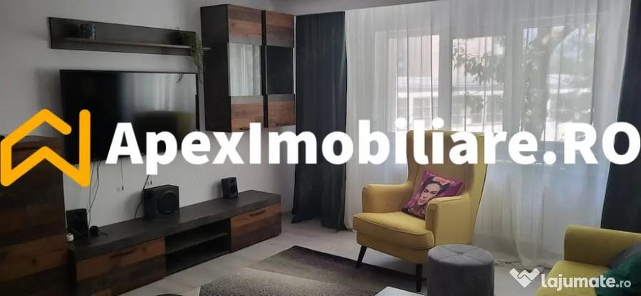 Apartament cu 3 camere decomandat în Sebastian