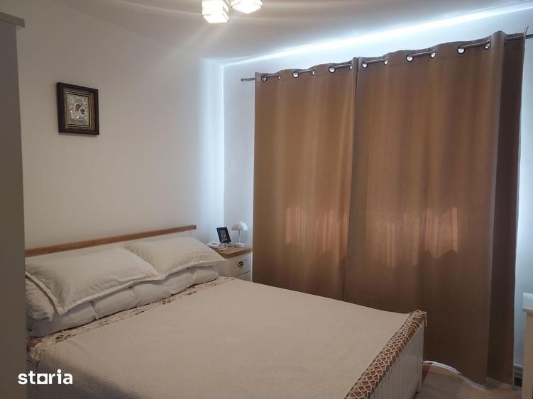 Apartament cu 2 camere decomandat în Obcini