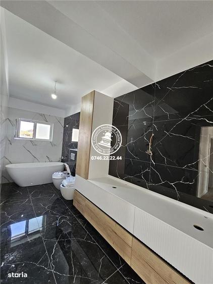 Casă cu 4 camere în Valea Lupului