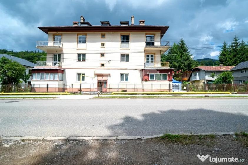 Garsonieră decomandată în Central