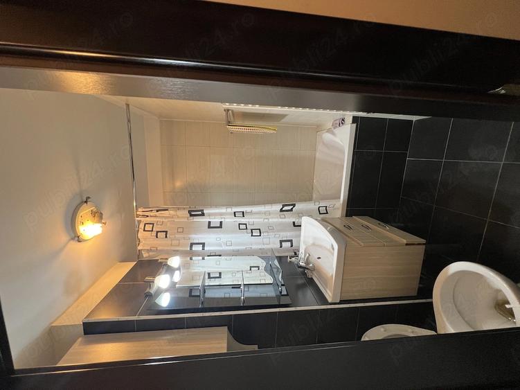Apartament cu 3 camere semidecomandat, mobilat în Circumvalațiunii