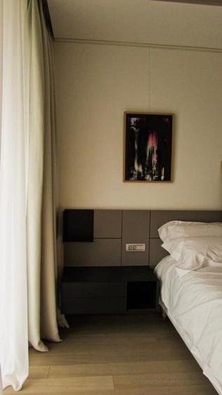 Apartament cu 5 camere decomandat, mobilat în Kiseleff