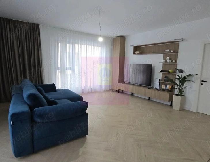 Apartament cu 3 camere decomandat în Aviației