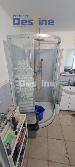 Casă individuală cu 2 camere cu Teren 100 Mp în Galata