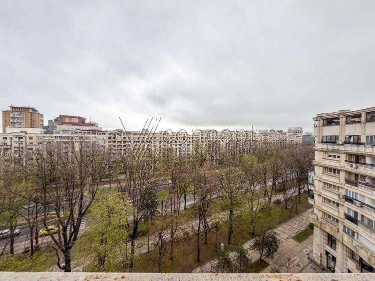 Apartament cu 3 camere decomandat în Unirii