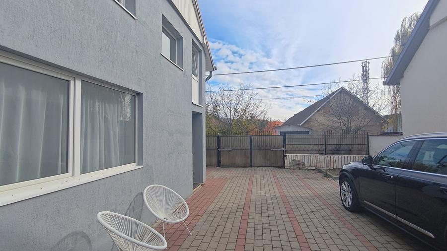 Casă individuală cu 3 camere cu Teren 300 Mp în Gușterița
