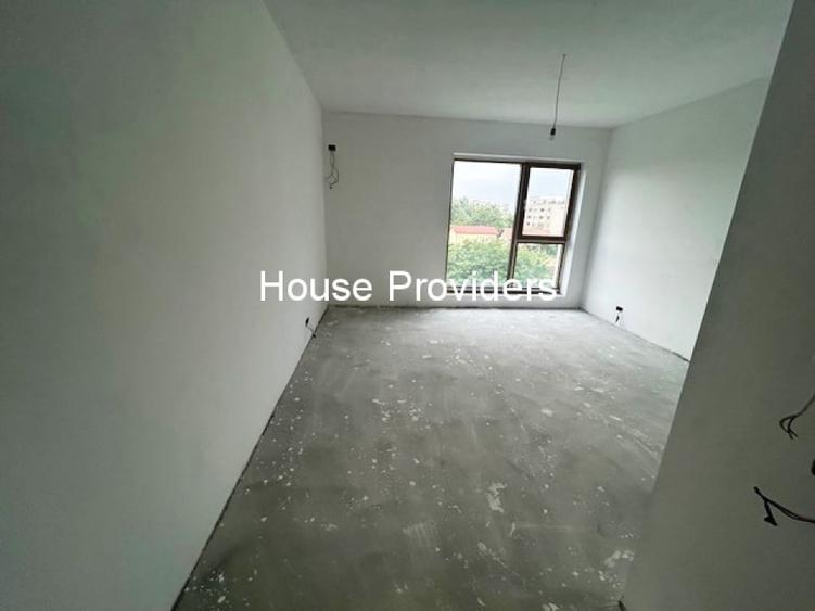 Apartament cu 4 camere, mobilat în Sisești