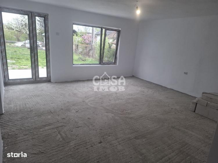 Casă cu 2 camere în Tătărani