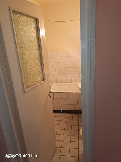 Apartament cu 3 camere în Tudor