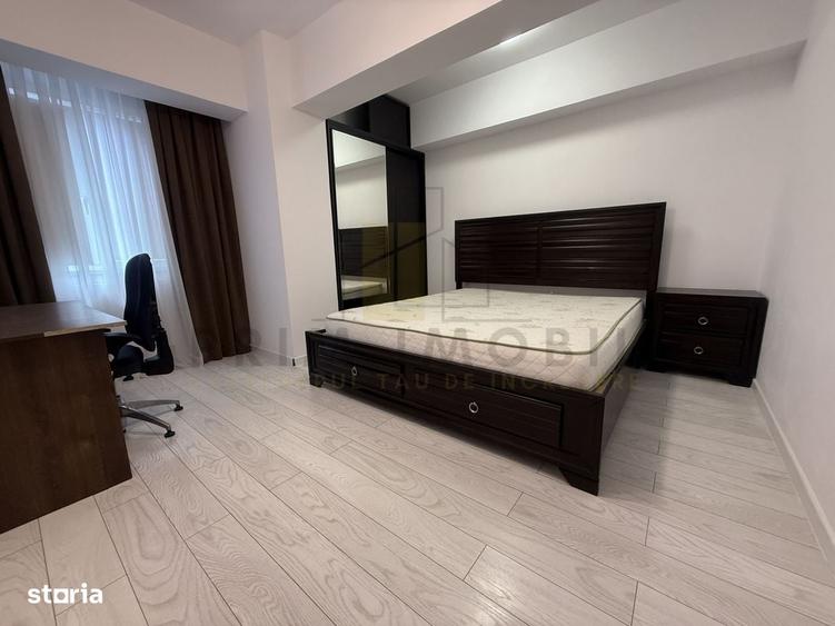 Apartament cu 3 camere decomandat în Păcurari