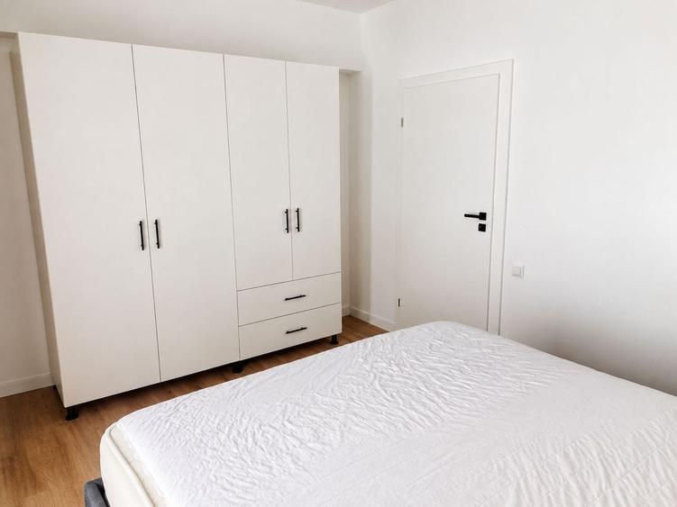 Apartament cu 3 camere semidecomandat, mobilat în Someșeni