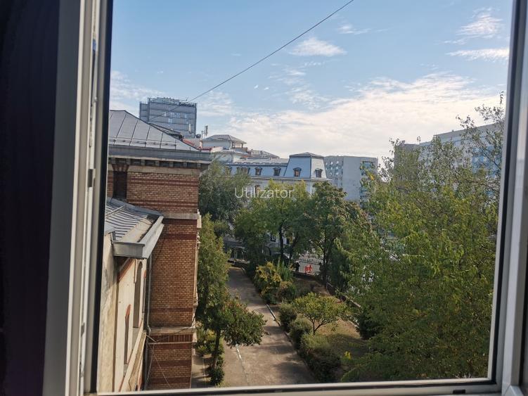 2 camere de închiriat
