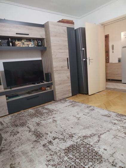 Garsonieră decomandată în Tătărași