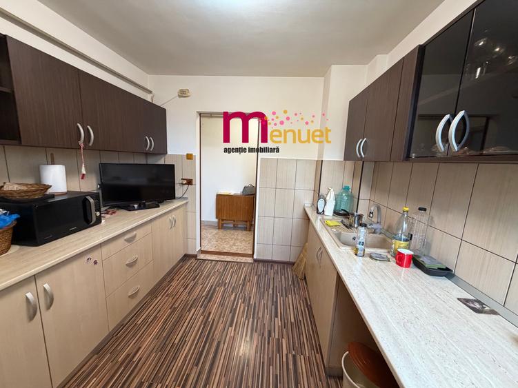 Apartament cu 3 camere în Central