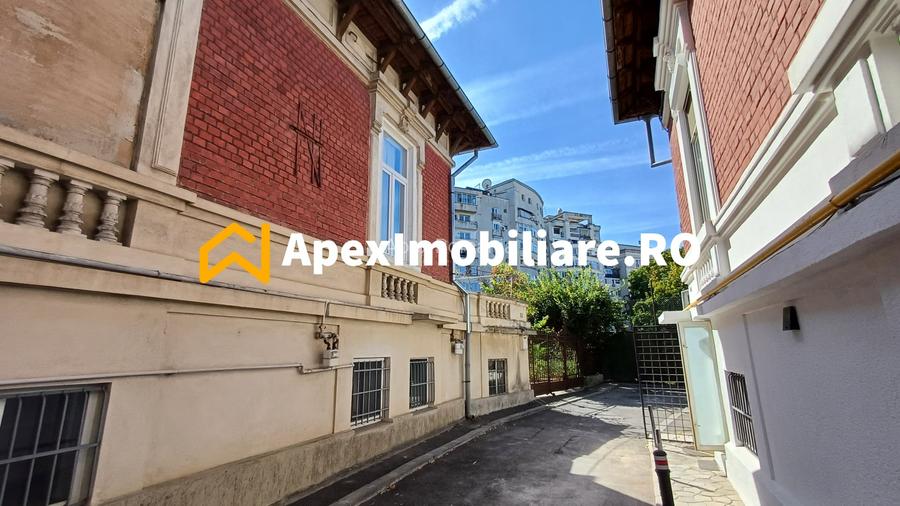 Apartament in Vila 5 Camere - BD Unirii | Curte proprie 80mp, Garaj