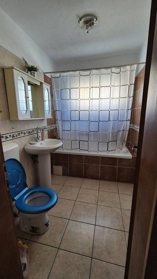 Apartament cu 2 camere decomandat în Florești