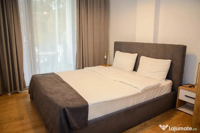 Apartament cu 3 camere decomandat în Găvana
