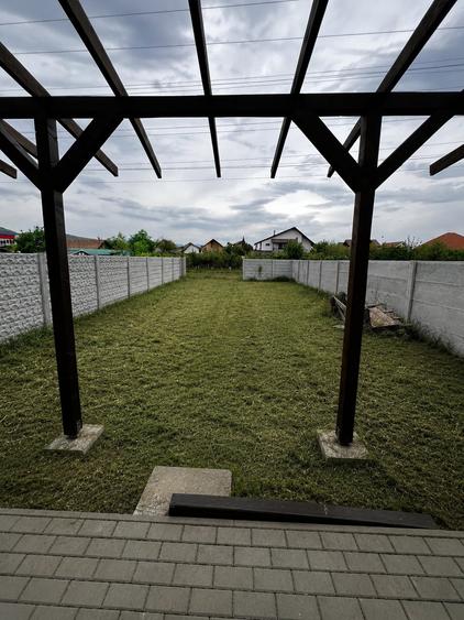Casă cu 4 camere cu Teren 180 Mp în Cetate