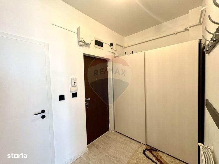 Apartament cu 3 camere, mobilat în Aurel Vlaicu