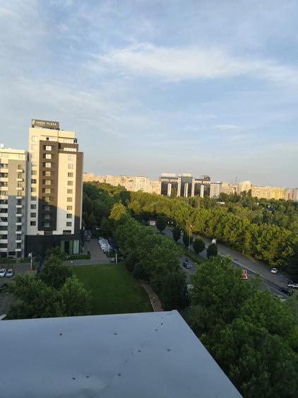 Apartament cu 6 camere decomandat în Unirii