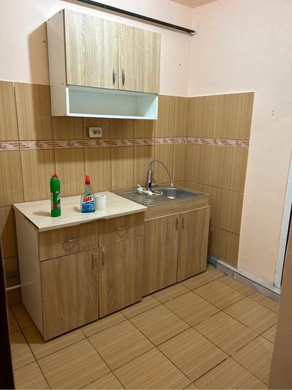 Garsonieră semidecomandată în Central