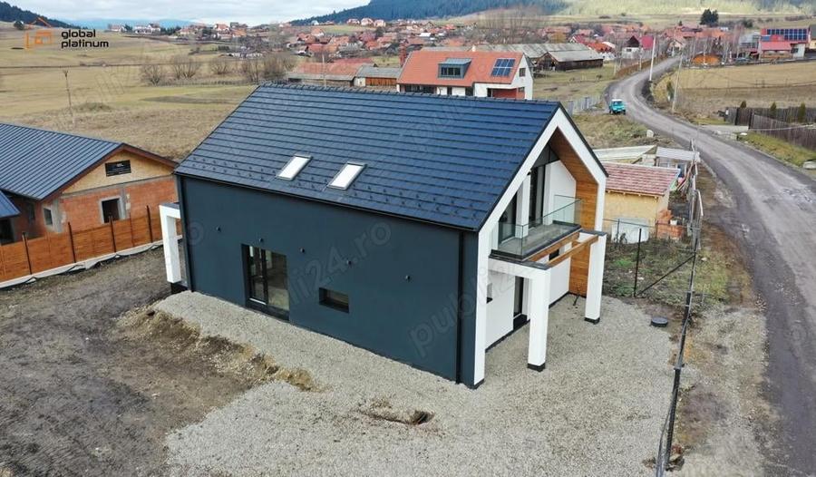 Casă cu 4 camere cu Teren 670 Mp în Leliceni