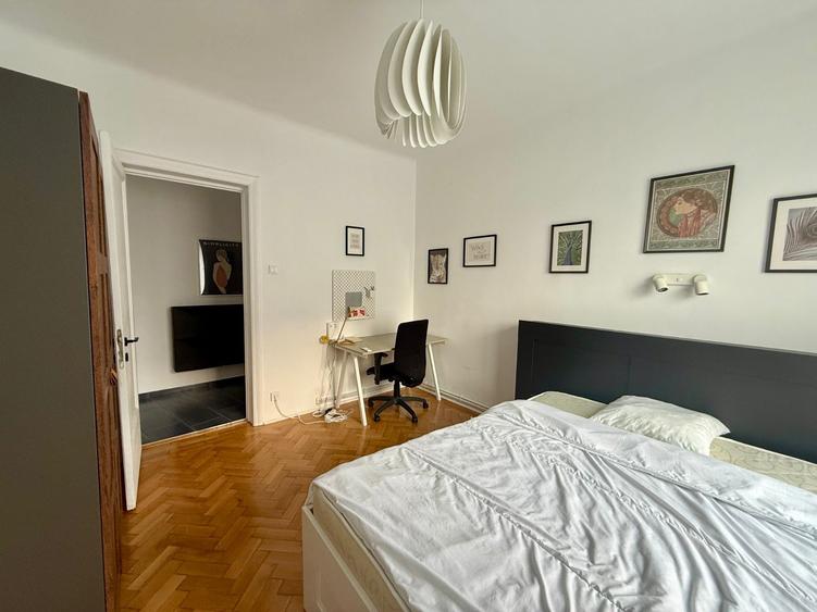 Apartament cu 5 camere decomandat, mobilat în Cișmigiu