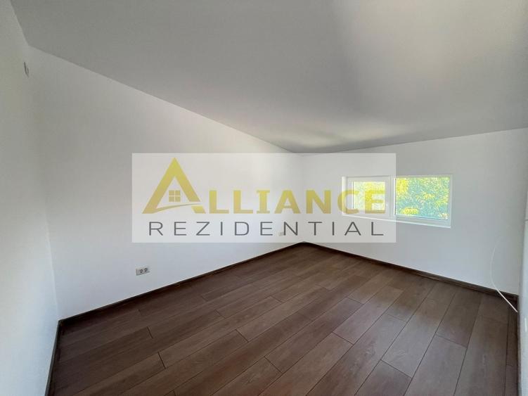 Duplex cu 4 camere cu Canalizare în Berceni
