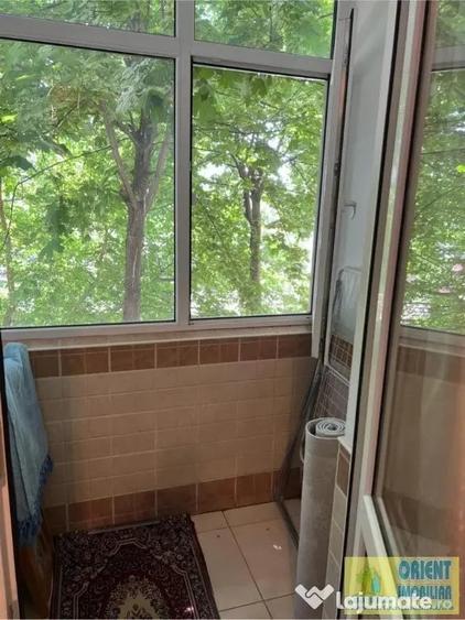Apartament cu 2 camere semidecomandat în Gara