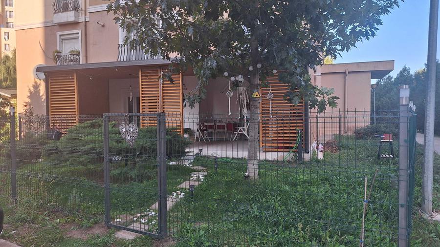 Apartament cu 2 camere decomandat în Crețuleasca