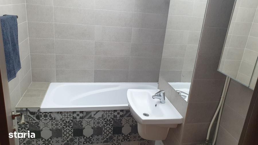 Apartament cu 2 camere decomandat în Vest