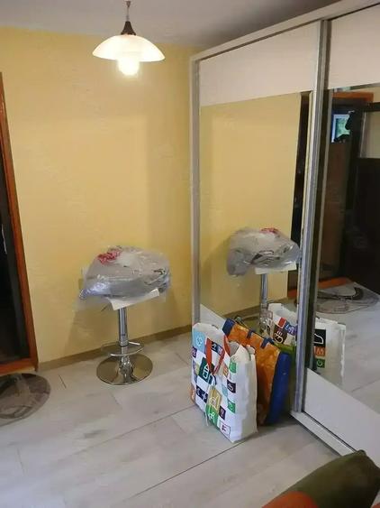 Casă cu 3 camere cu Teren 700 Mp în Ghighiu