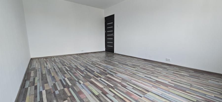 Apartament cu 2 camere decomandat în Exterior Vest