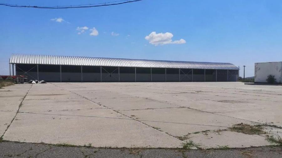 Spațiu industrial, de 10,216 mp, în Baia
