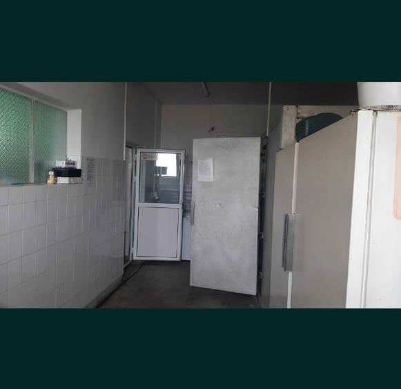 Spațiu industrial, de 220 mp, în Est