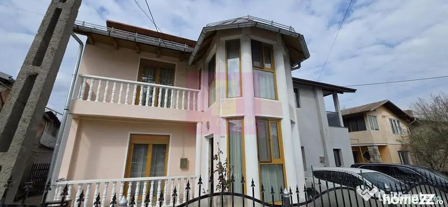 Casă cu 3 camere cu Teren 340 Mp în Poiana